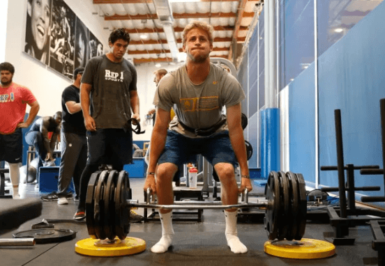 After the Convincing Win Over the Commanders, Jared Goff Was Back at Work Before Dawn. He Arrived at the Lions Facility at 4 A.M. — and Found a Young Teammate Already There: “He Looked Like He Never Left.”