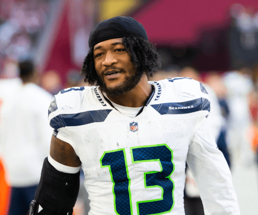 Rookie QB Max Brosmer Reveals the Moment He Felt “Absolute Terror” Facing MVP Ernest Jones IV” in 26–0 Loss to Seahawks – And Jones’ Action After the Final Whistle Is Something He’ll Never Forget