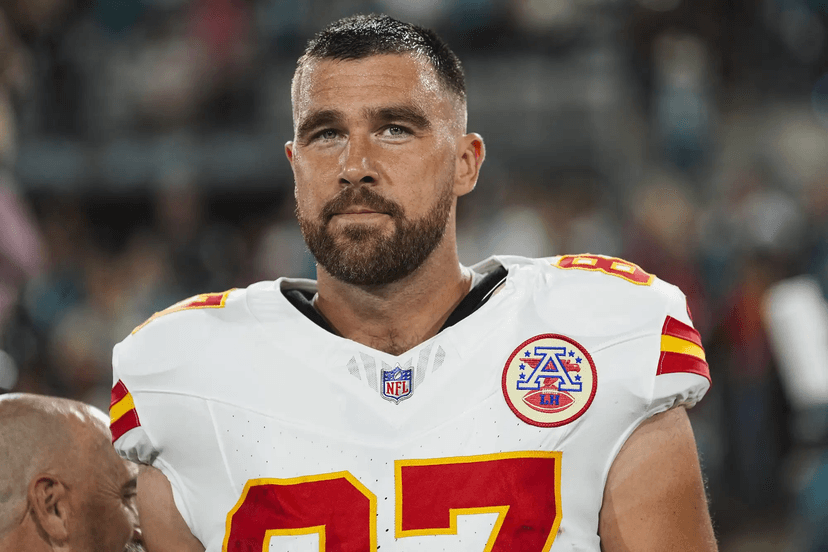 Travis Kelce Surprises Fans, Appears On High School Sidelines Instead Of Resting—Bringing Heart And Energy Ahead Of Chiefs’ Crucial Week 11 Battle